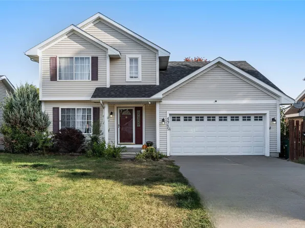 4965 Raintree Dr, West Des Moines, IA 50265