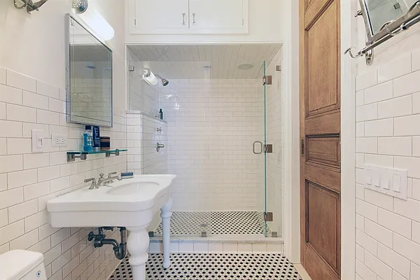 Sold by Corcoran | media 7