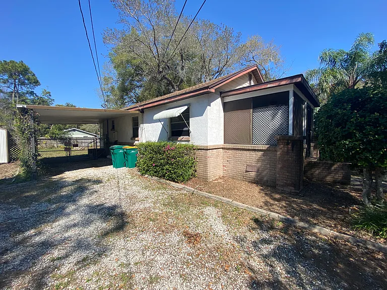 227 E Barnes Ave — Photo 10