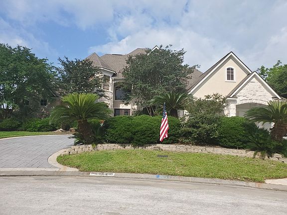 3rd image of 15326 Hilltop View Dr