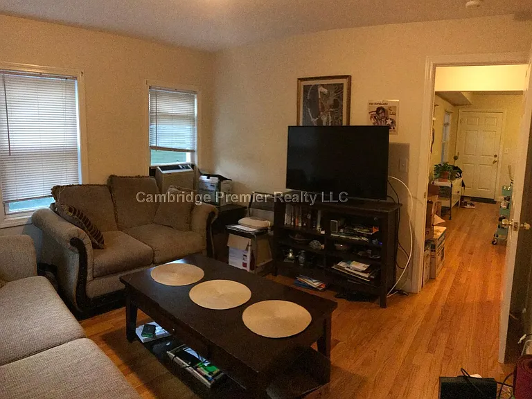 1 Union St #3 — Photo 3