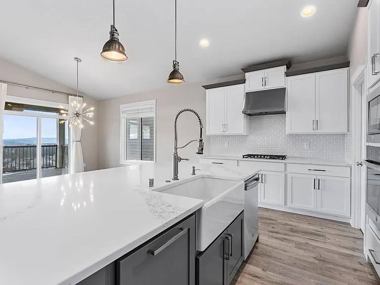 4740 W Derek Ave — Photo 6