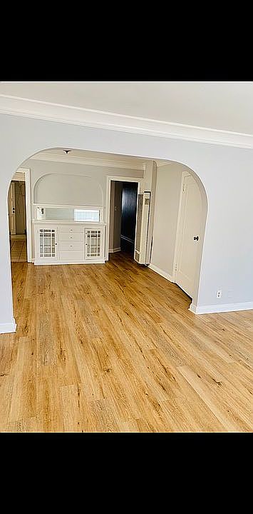 2nd image of 1381 Roland Curtis Pl