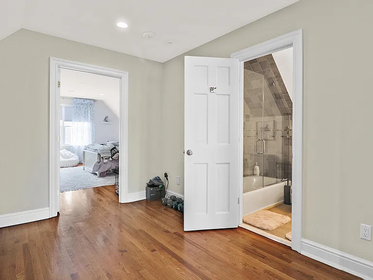7 Hawkins Ave #2 — Photo 31