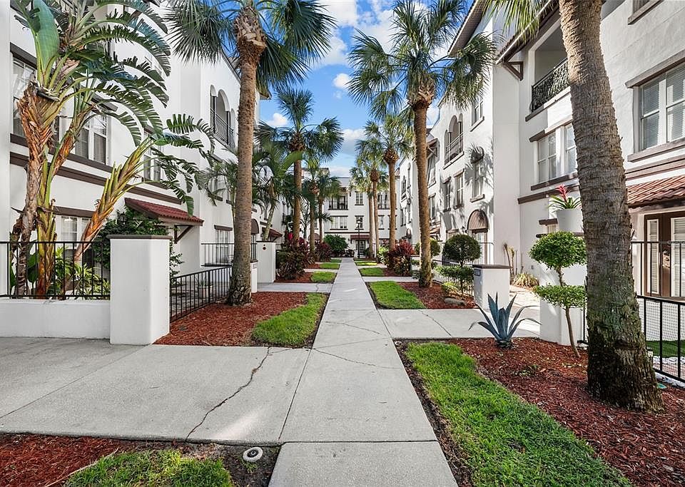 1st image of 613 CASABELLA CIRCLE