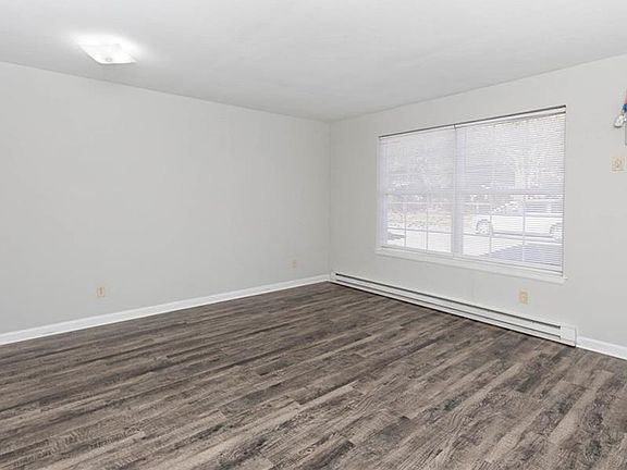 4th image of 1203 Hillside Ave #A2
