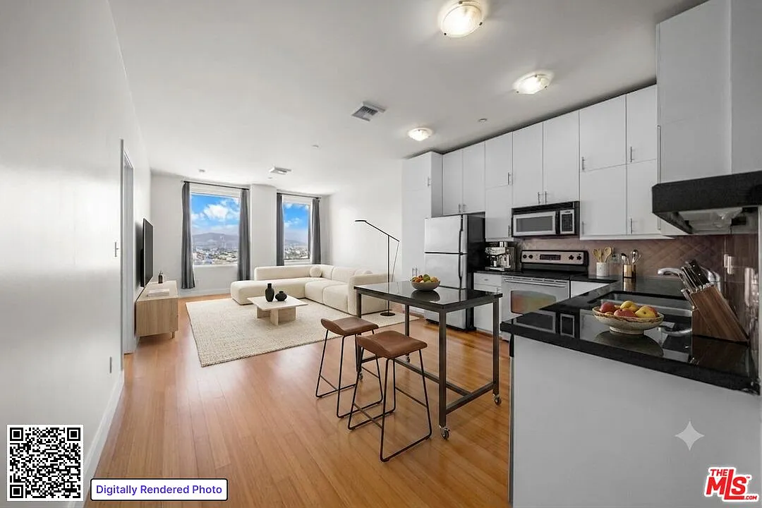 2 bed, 2.0 bath, 1080 sqft, $3,150 — Photo 2