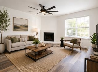 716 W Mulberry St APT 17, Denton, TX 76201