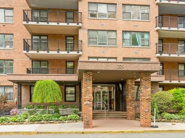 225 Saint Paul Ave #14B, Jersey City, NJ 07306