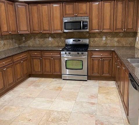 2nd image of 10921 Whipple St #105