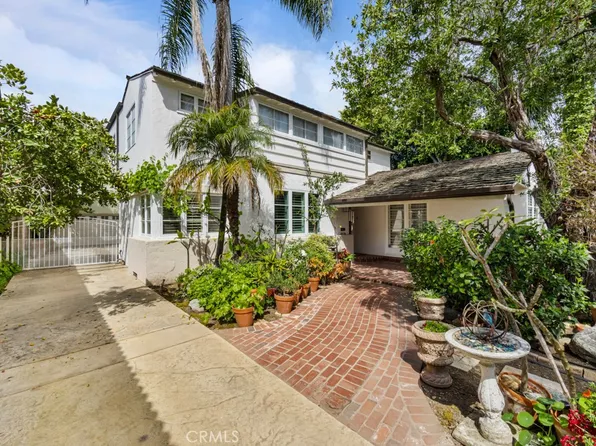 4031 Pine Ave, Long Beach, CA 90807