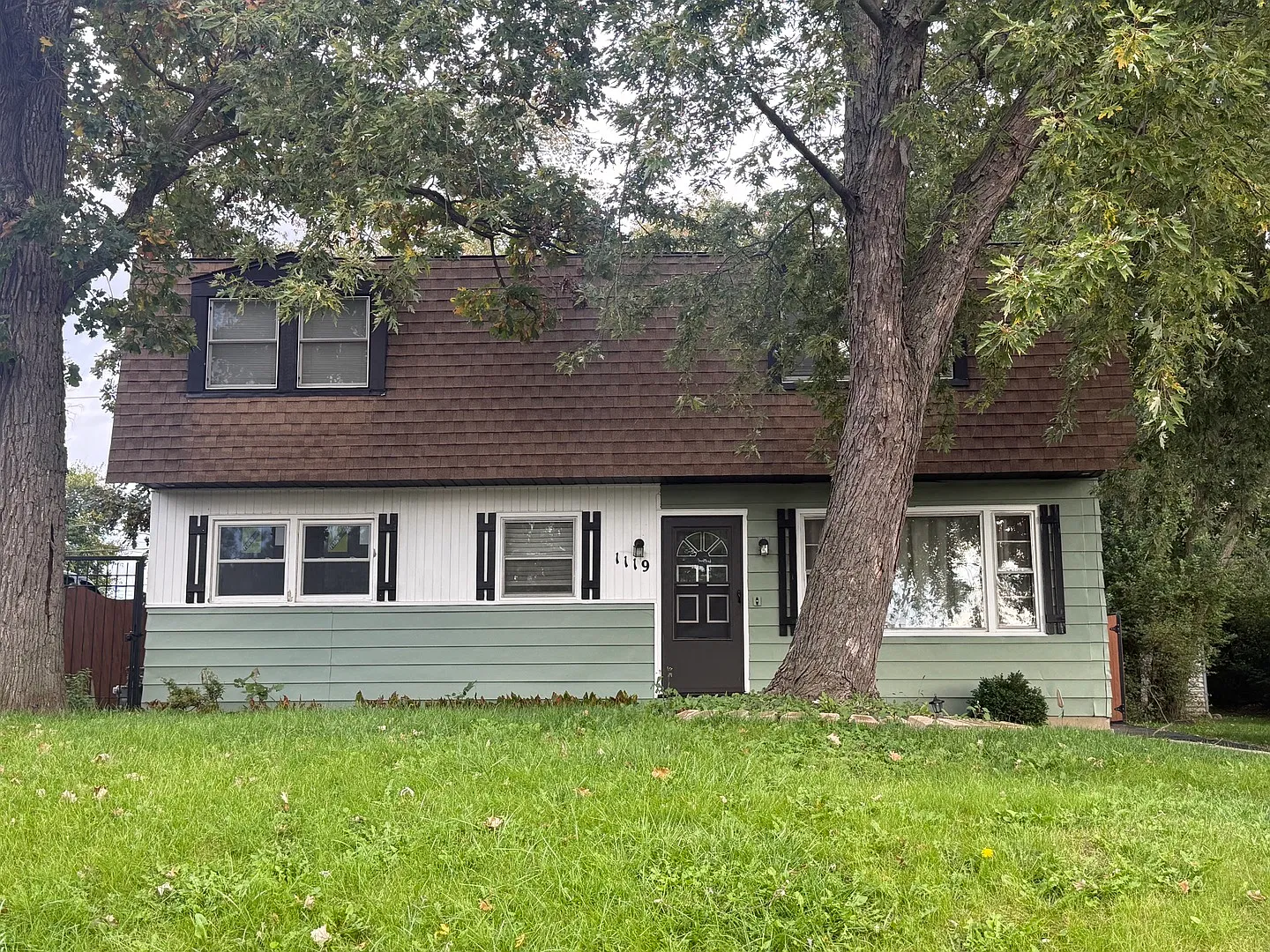 4 bed, 1728 sqft, $2,900 — Photo 1