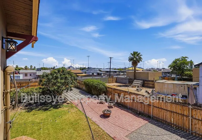 1238 E McKinley St — Photo 27
