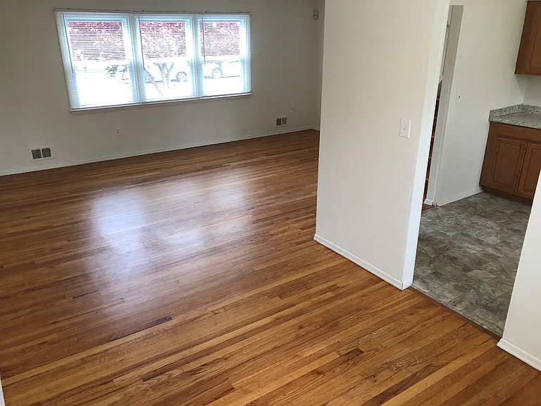 54 Woodland Rd — Photo 6