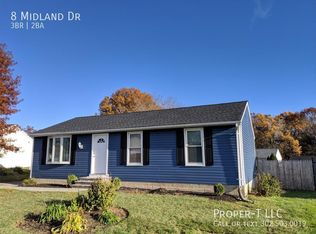 8 Midland Dr, Newark, DE 19713