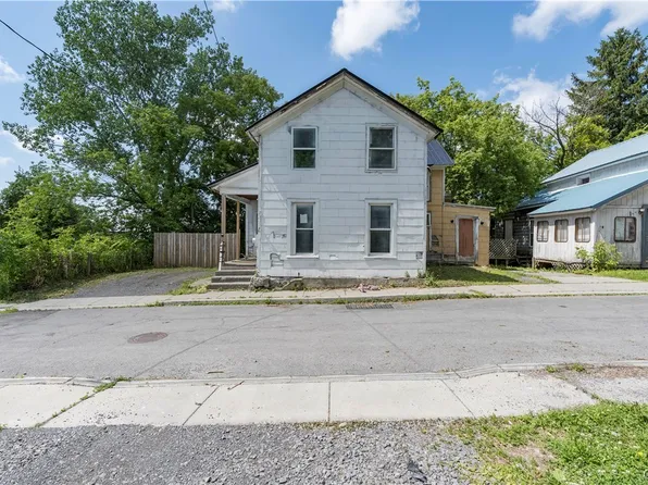 517 Jefferson St, Watertown, NY 13601