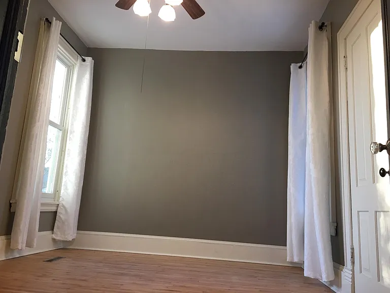 2129 James Ave N #1 — Photo 14