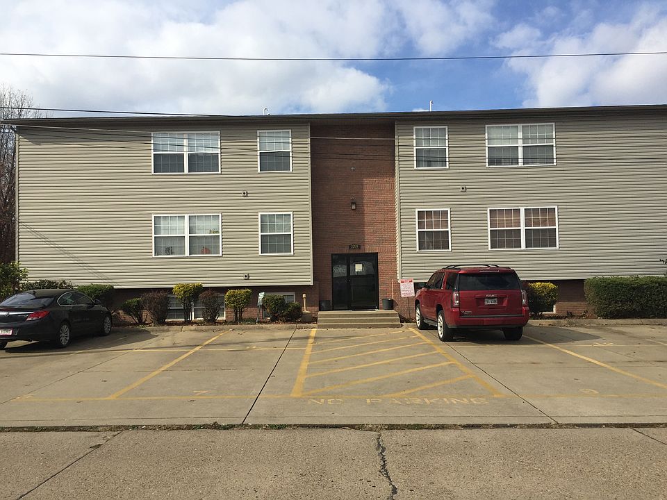 1st image of 3209 Clement Ave #9