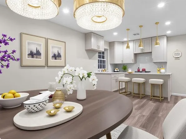 334 Underhill Avenue image 3 of 31