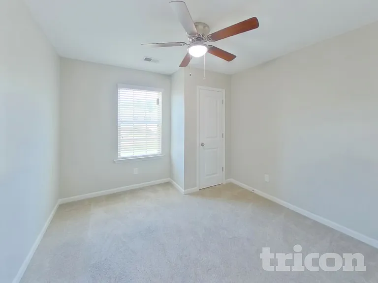 356 Dawsons Park Dr — Photo 10