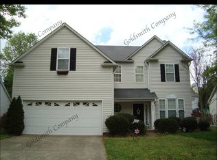 323 Cresthaven Pl, Simpsonville, SC 29681