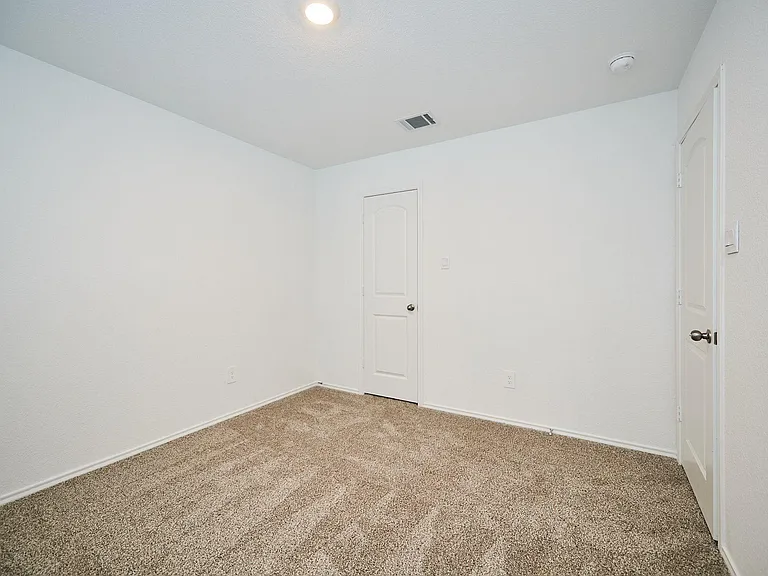 16877 Short Pines Dr — Photo 17