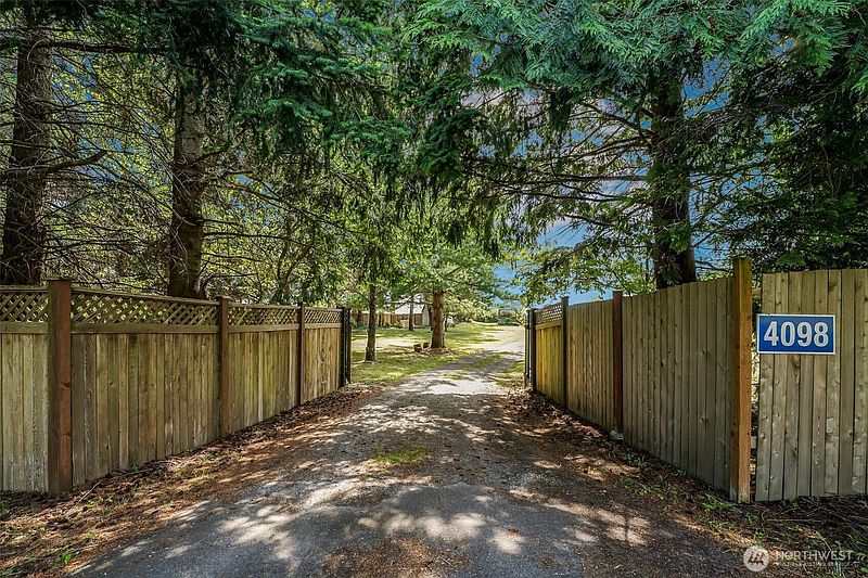 2nd image of 4098 S Camano Drive
