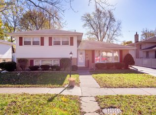 1223 Birch Rd, Homewood, IL 60430