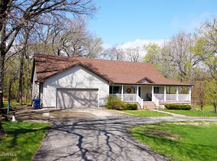 2015 Woodland Ln, Fergus Falls, MN 56537