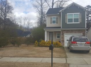 505 Hunters Ridge Dr, Fuquay Varina, NC 27526