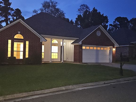 2nd image of 168 Dogwood South Ln