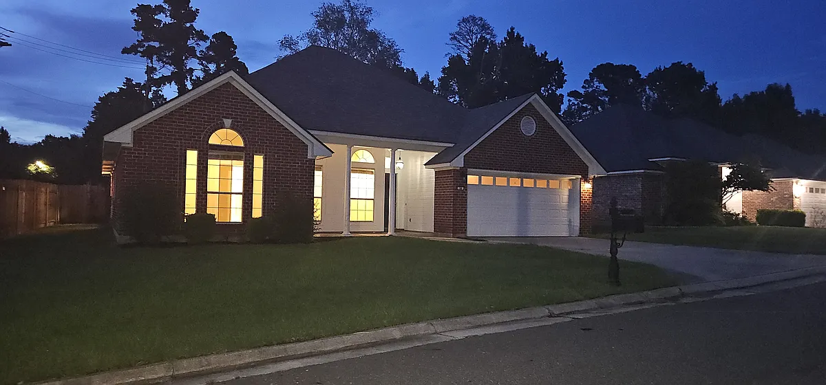 Building Photo - 168 Dogwood South Ln