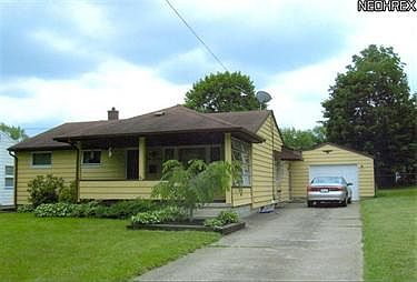 1st image of 1935 Lynn Ave