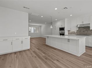 2524 Elderberry Ln, Carlsbad, CA 92008