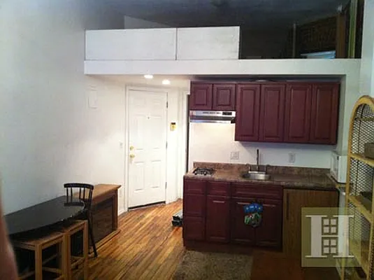 Rented by Halstead Real Estate | media 4