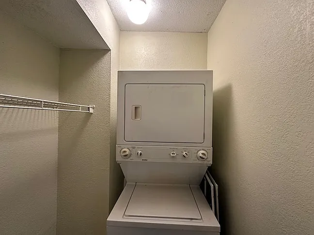 408 E Virginia St #204 — Photo 6
