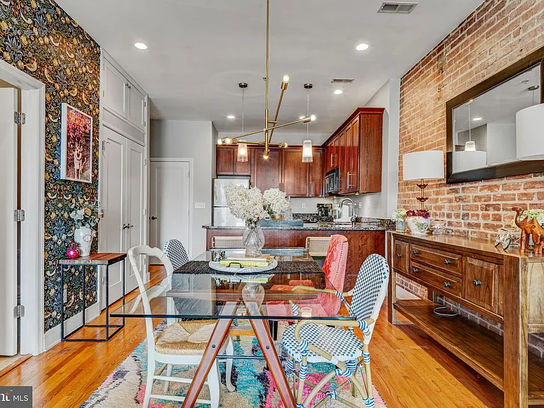 1531 Park Rd NW #6 — Photo 12