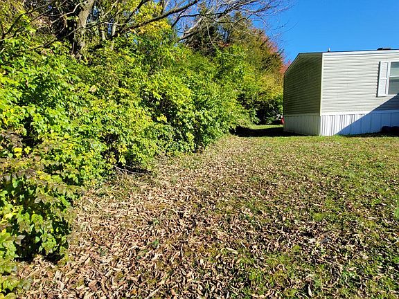 5th image of 122 Bradbury Pointe Dr