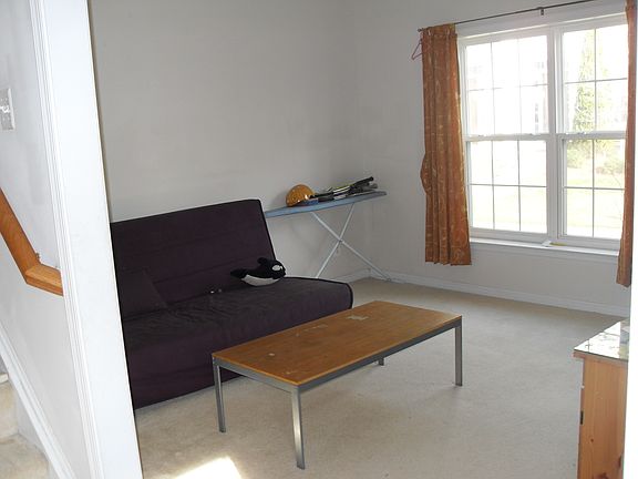 Family Room (view 1)