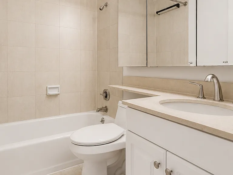 215 W 95th St #3A — Photo 7