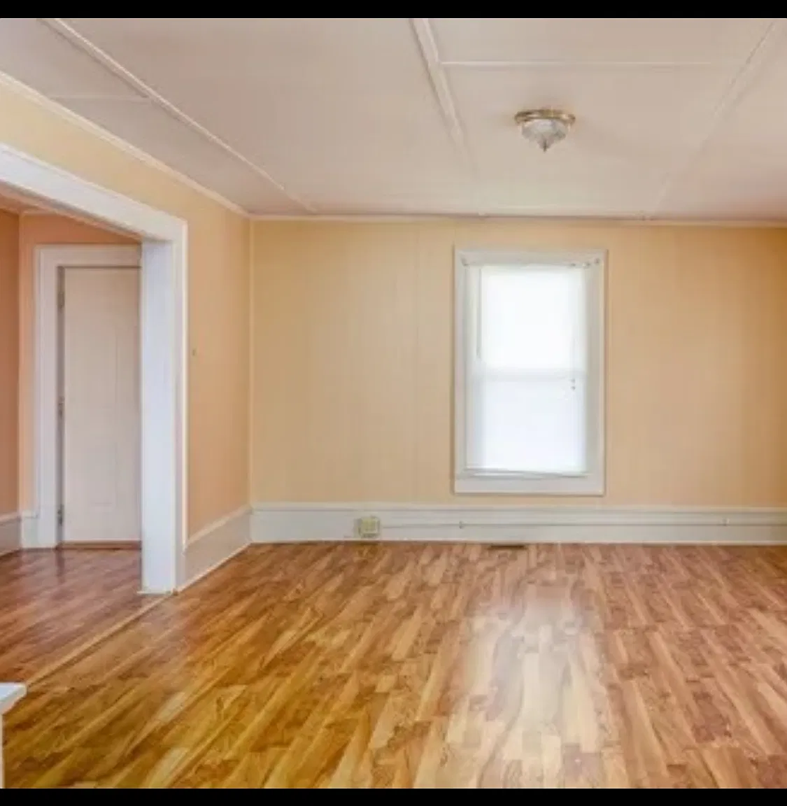 817 Russell St — Photo 3