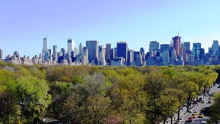 Sold by RSNY Realty | media 28