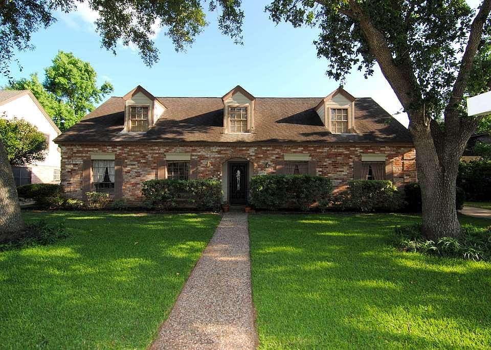 20719 Cranfield Drive 4 Bedroom