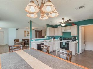 1009 White Dove Dr, Arlington, TX 76017