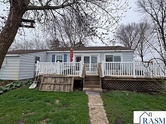 4th image of 46027 Beaver Dam Rd