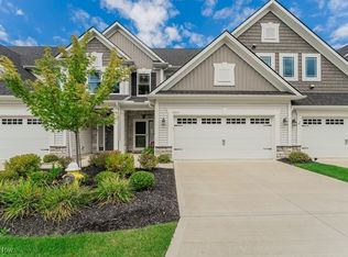 32012 Tuscan Ln, Avon Lake, OH 44012