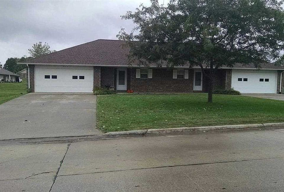 1st image of 515 Broadridge Dr