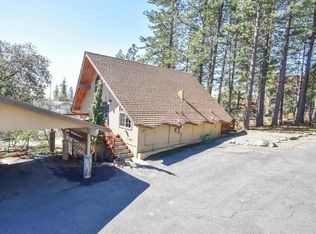 18585 Wawona Dr, Groveland, CA 95321