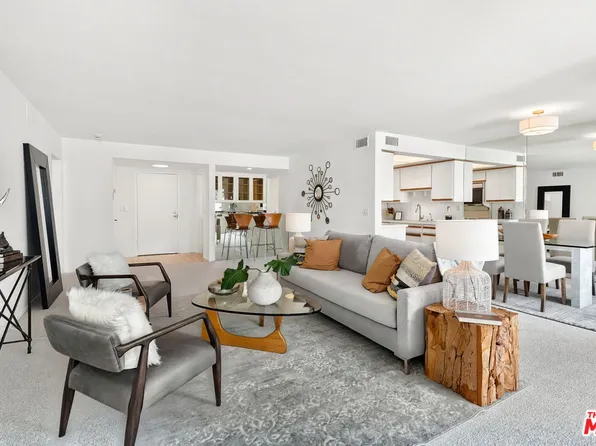 1221 N Kings Rd APT 305, West Hollywood, CA 90069