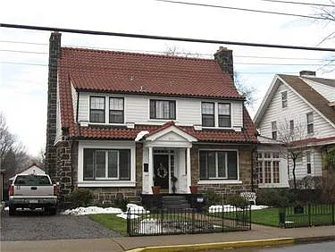 3645 Brighton Rd photo 1